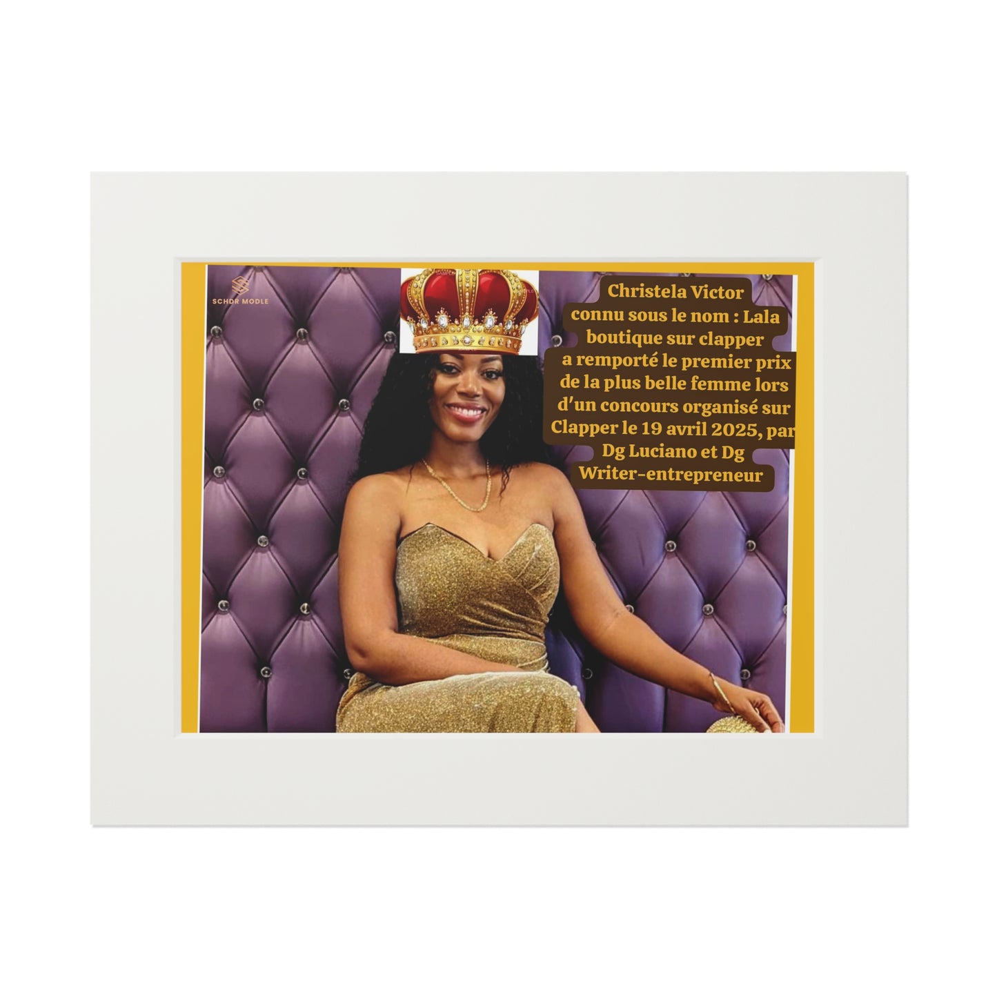 Elegant Fine Art Prints - Framed Passepartout Photo with Crown Design