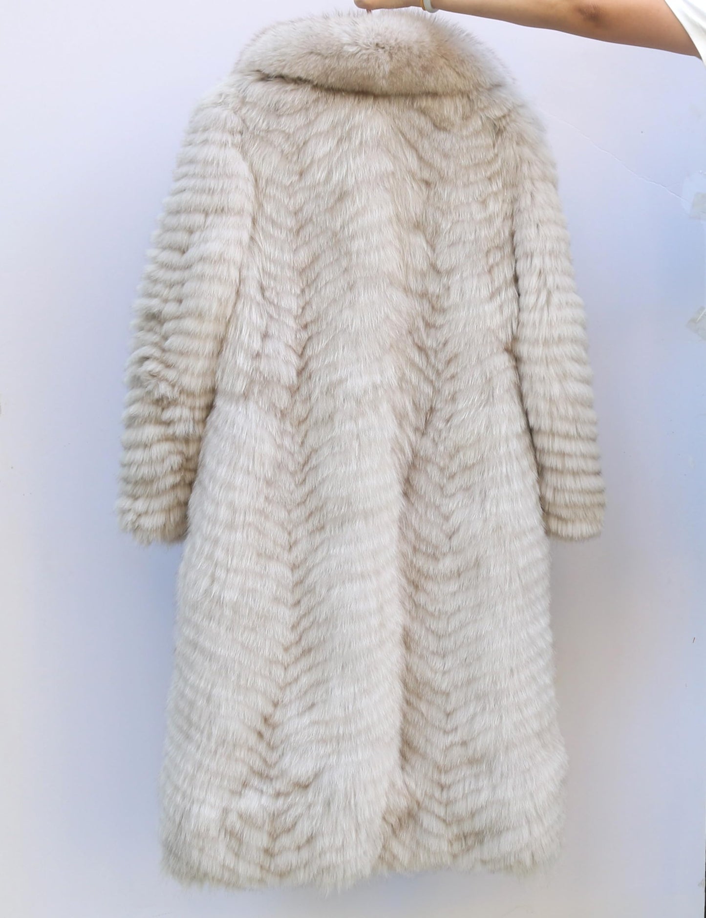 Annsirgra Women's Genuine Fox Fur Jacket Winter Coat Long Fuzzy Outerwear Turn-down Collar